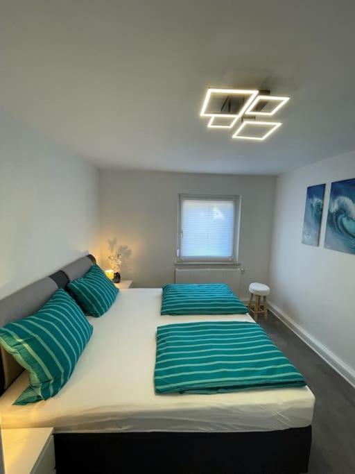 Komfortable Ferienwohnung In Halle-Kroellwitz Halle  ภายนอก รูปภาพ